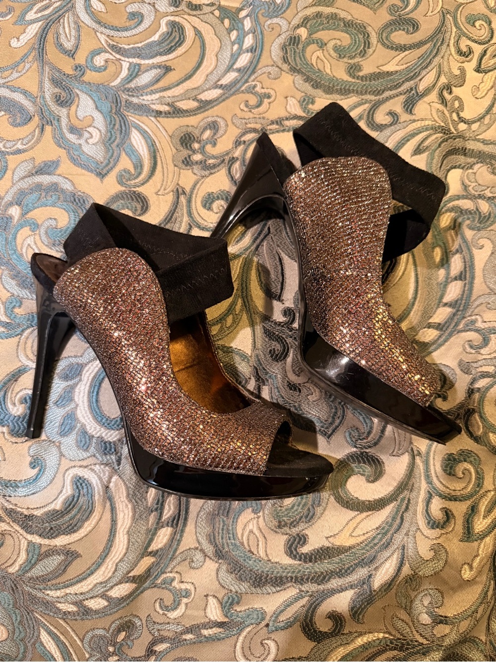 Carlos by Carlos Santana Black Patent & Bronze Glitter Peep-Toe Heels